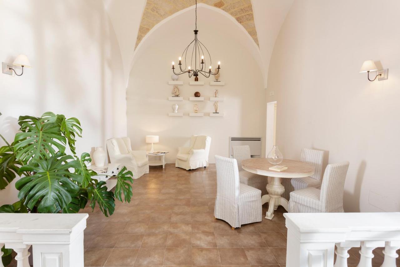 Bed and Breakfast Don Alfonso Dimora D'Epoca Racale Exterior foto