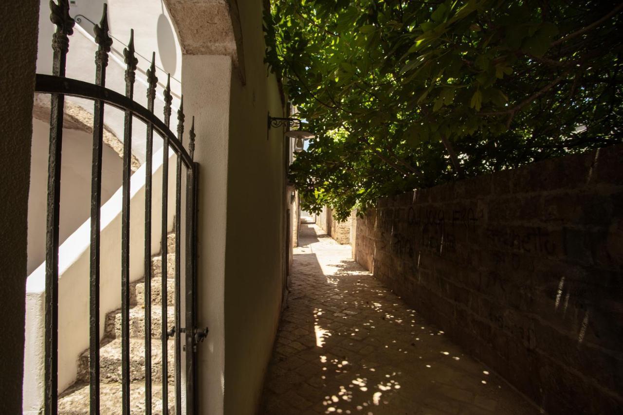 Bed and Breakfast Don Alfonso Dimora D'Epoca Racale Exterior foto