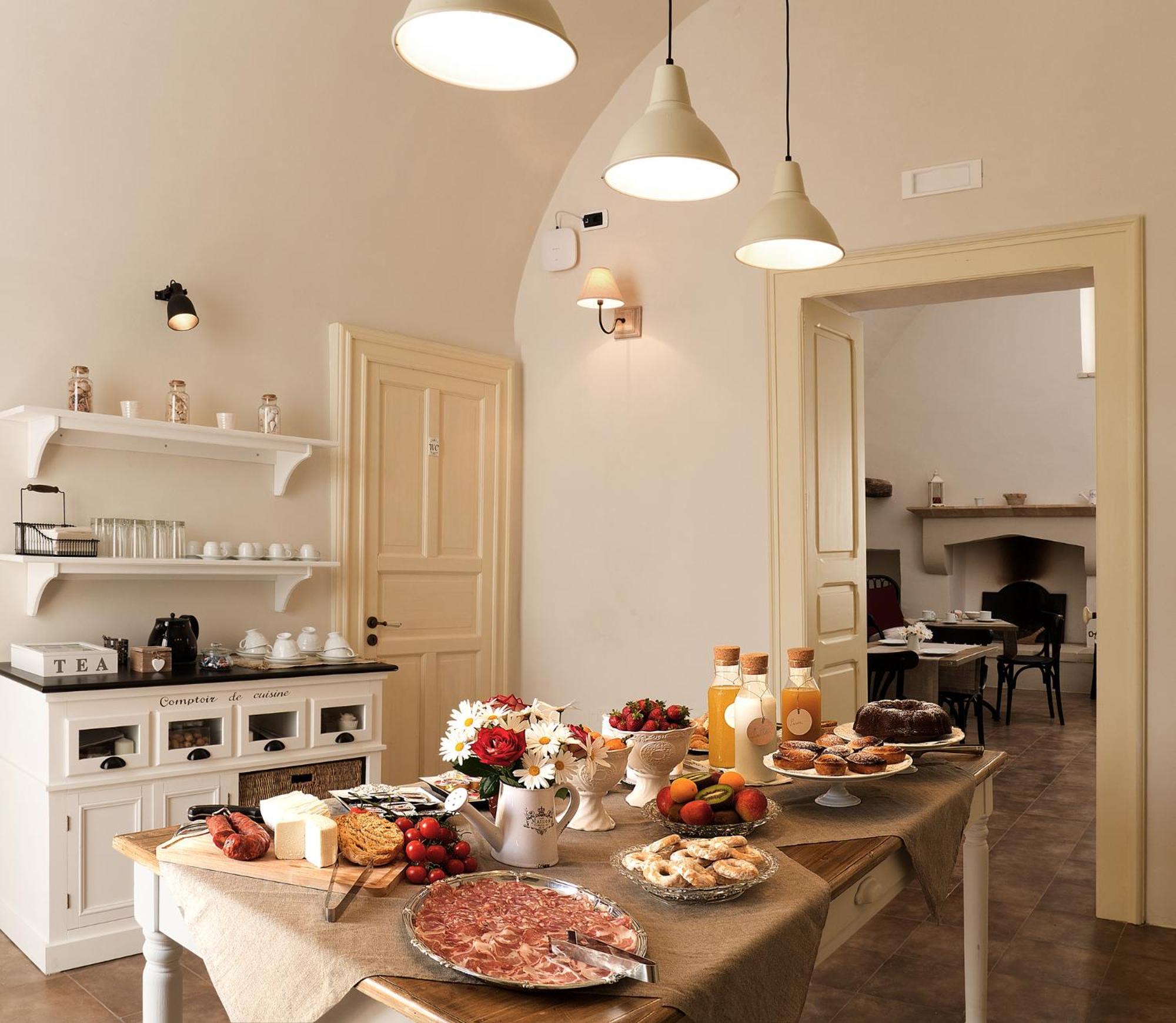 Bed and Breakfast Don Alfonso Dimora D'Epoca Racale Exterior foto